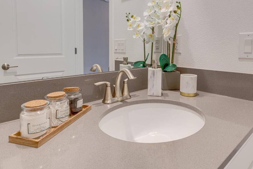 Newly Listed Townhouse Storey Lake, Free Waterpark Kissimmee Εξωτερικό φωτογραφία